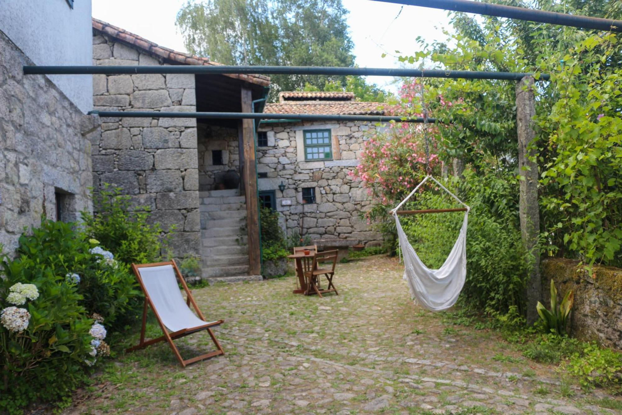 Casa Campo Das Bizarras Castro Daire Buitenkant foto